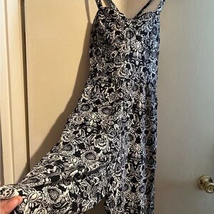 Rare Abercrombie & Fitch Monochrome Patterned Garment